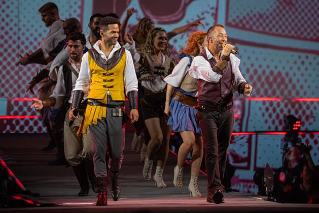DJ BoBo, Europa Park Arena, The Great Adventure, concert, January 15, Europa Park Rust, Eurodance, live show, spectacular stage, lighting effects, dancers, choreography, hits, fans, sold out, tour start, multimedia show, VR experience, Copyright: xFINLEYxMÖRCHx