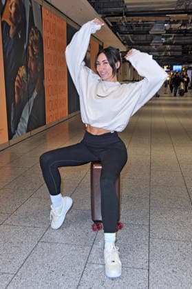 RTL Dschungelcamp 2026 Samira Yavuz on the occasion of the departure of the candidates of the RTL program Ich bin ein Star holt mich hier raus to the Jungle Camp 2026 in Australia on 16 01 2026 at Frankfurt Main Airport 20260116MWI099904