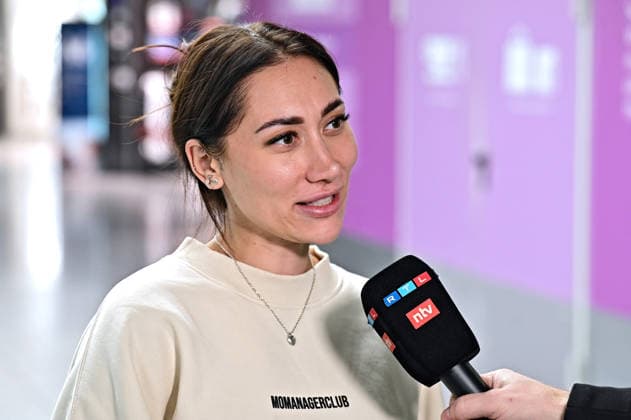 RTL Dschungelcamp 2026 Samira Yavuz on the occasion of the departure of the candidates of the RTL program Ich bin ein Star holt mich hier raus to the Jungle Camp 2026 in Australia on 16 01 2026 at Frankfurt Main Airport 20260116MWI100017