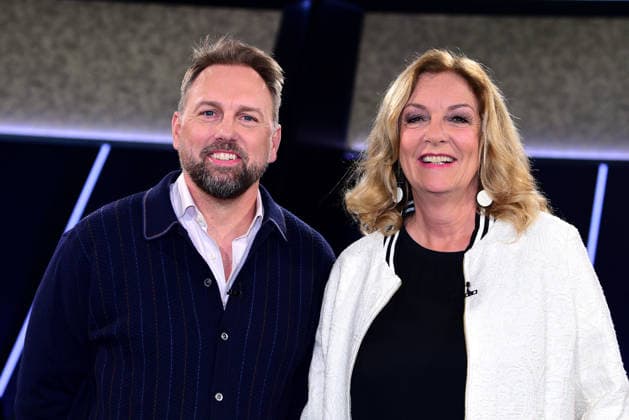 Steven Gaetjen and Bettina Tietjen on the NDR Talk Show on 16 01 2026 in Hamburg NDR Talk Show on 16 1 2026 in Hamburg