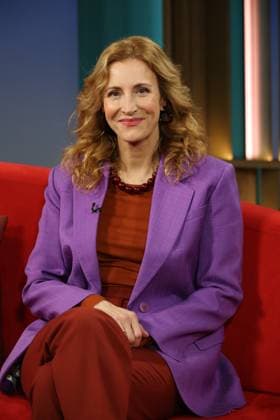 Ilka Petersen hosts the television program DAS Rote Sofa, a live talk show on Norddeutscher Rundfunk, photo session on 16 1 2026 in the NDR television studio in Hamburg Lokstedt