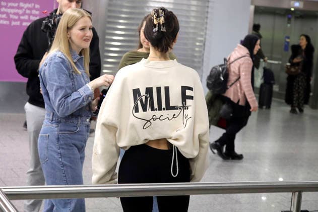 Samira Yavuz at the departure of the jungle camp candidates of the RTL reality TV show Ich bin ein Star holt mich hier raus to Australia at Frankfurt am Main Airport Frankfurt, 16 01 2026 Foto:xAgenturxWehnertx xGränzdörferx xFuturexImagex dschungelcamp_6187