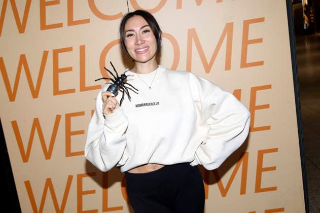 Samira Yavuz at the departure of the jungle camp candidates of the RTL reality TV show Ich bin ein Star holt mich hier raus to Australia at Frankfurt am Main Airport Frankfurt, 16 01 2026 Foto:xAgenturxWehnertx xGränzdörferx xFuturexImagex dschungelcamp_6190