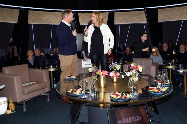 Steven Gätjen and Bettina Tietjen at the recording of the NDR Talk Show in the NDR television studio in Lokstedt Hamburg, 16 01 2026 Foto:xH.xHartmannx xFuturexImagex ndr_talk1601_6101
