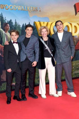 Emil Bloch, Emile Cherif, guest and Johan von Ehrlich at the premiere of the movie Woodwalkers 2 at Mathäser Filmpalast Munich, 16 01 2026 Foto:xN.xKolinzx xFuturexImagex woodwalkers_6174