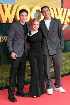 Emile Cherif, Lilli Falk and Johan von Ehrlich at the premiere of the movie Woodwalkers 2 at Mathäser Filmpalast Munich, 16 01 2026 Foto:xN.xKolinzx xFuturexImagex woodwalkers_6176