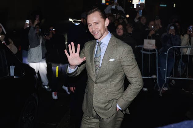 Milan, Milan Fashion Week Menswear Fall Winter 2026 2027 - Men s Fashion, Fall Winter 2026 2027 - Ralph Lauren Fashion Show - Guest Arrivals. Pictured: Tom Hiddleston (actor)  Copyright: xAlessandroxBremecx xipa-agency.netx xx IPA_Agency_IPA70181223