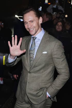 Milan, Milan Fashion Week Menswear Fall Winter 2026 2027 - Men s Fashion, Fall Winter 2026 2027 - Ralph Lauren Fashion Show - Guest Arrivals. Pictured: Tom Hiddleston (actor)  Copyright: xAlessandroxBremecx xipa-agency.netx xx IPA_Agency_IPA70181225