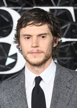 Celebrities attend The Beauty UK Premiere at Odeon Luxe West End in London, England. Featuring: Evan Peters Where: London, United Kingdom When: 16 Jan 2026 Credit: Cover Images EDITORIAL USE ONLY. NOT FOR USE BY NEWSPAPERS BASED IN THE UK. Copyright: xx coverimg55389342