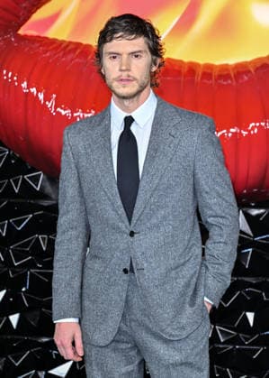 Evan Peters attends FX s The Beauty UK Premiere at Odeon Luxe West End in London, England. UK. Friday 16th January 2026 Copyright: xJamesxWarrenx DJC8G~R