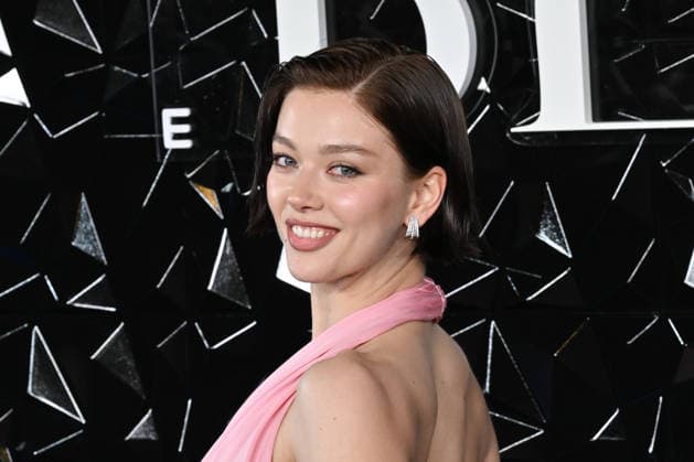 Jessica Alexander attends FX s The Beauty UK Premiere at Odeon Luxe West End in London, England. UK. Friday 16th January 2026 Copyright: xJamesxWarrenx _CZD14~T