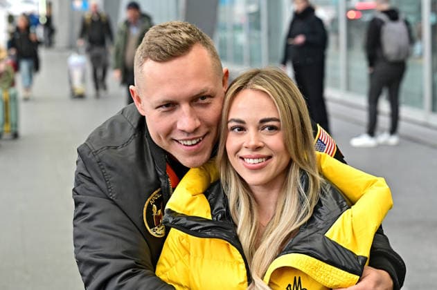 RTL Dschungelcamp 2026 Patrick Romer and Annelie Henze on the occasion of the departure of the candidates of the RTL program Ich bin ein Star holt mich hier raus to the Jungle Camp 2026 in Australia on 17 01 2026 at Frankfurt Main Airport 20260117MWI101043