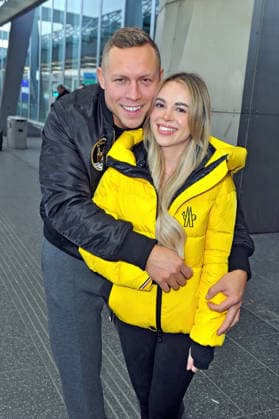RTL Dschungelcamp 2026 Patrick Romer and Annelie Henze on the occasion of the departure of the candidates of the RTL program Ich bin ein Star holt mich hier raus to the Jungle Camp 2026 in Australia on 17 01 2026 at Frankfurt Main Airport 20260117MWI101402