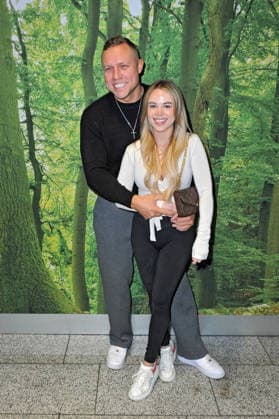 RTL Dschungelcamp 2026 Patrick Romer and Annelie Henze on the occasion of the departure of the candidates of the RTL program Ich bin ein Star holt mich hier raus to the Jungle Camp 2026 in Australia on 17 01 2026 at Frankfurt Main Airport 20260117MWI101483