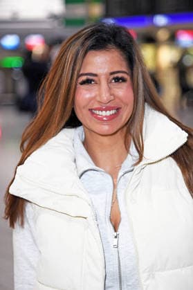Eva Benetatou Departure of the candidates of the RTL TV show ICH BIN EIN STAR, HOLT MICH HIER RAUS at Frankfurt Airport in Frankfurt am Main on 17 01 2026