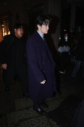MFW - Ralph Lauren Afterparty Arrivals Mark Lee (rapper and member of the South Korean boy band NCT) while arriving at the Ralph Lauren After Party after attending the fashion show during Milan s Fashion Week Men s Fall Winter 2026-2027 in Milan, Italy on January 16, 2026. Photo by Alessandro Bremec IPA ABACAPRESS.COM Milan Italy  Copyright: xIPA ABACAx