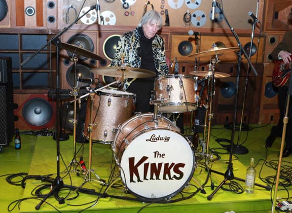 Sunny Afternoon musical London, UK. Former The Kinks drummer Mick Avory on stage for the photocall for the musical production Sunny Afternoon. The show is about the rise of the north London music group The Kinks in the 1960s. They were considered part of the elite British music scene and rivals to The Beatles and The Rolling Stones at the time. . The show has been on tour around the UK. They™re in London to 31st January 2026, Alexandra Palace. 16th January 2026. LMK11-S170126-001 Steve Bealing Landmark Media 