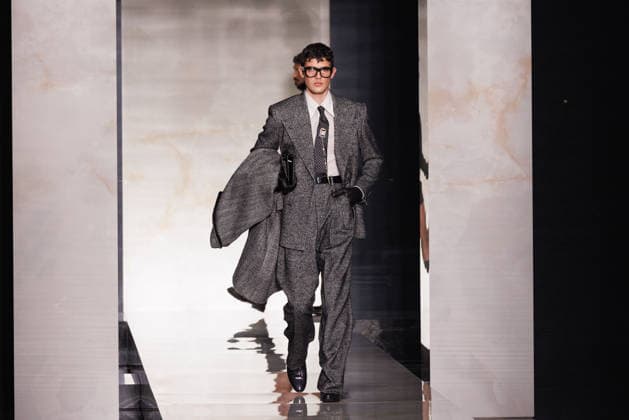 News - Dolce & Gabbana - Runway - Milan Fashion Week - Menswear Fall Winter 2026-2027 A model walks the runway during the Dolce &amp; Gabbana Fall Winter 2026 2027 menswear show at Milan Men s Fashion Week, on January 17, 2026, in Milan, Italy. Photo by Cinzia Camela. Milan Metropol Italy Copyright: xCinziaxCamelax xLiveMediax LPN_2241819