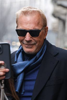 Milan, Celebrity Sightings During Milan Fashion Week Menswear Fall Winter 2026 2027 - Men s Fashion, Fall Winter 2026 2027. Pictured: Kevin Costner (Actor) walking down the street on his way to the Brioni presentation.  Copyright: xAlessandroxBremecx xipa-agency.netx xx IPA_Agency_IPA70204403