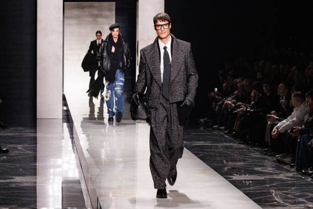 News - Dolce & Gabbana - Runway - Milan Fashion Week - Menswear Fall Winter 2026-2027 A model walks the runway during the Dolce &amp; Gabbana Fall Winter 2026 2027 menswear show at Milan Men s Fashion Week, on January 17, 2026, in Milan, Italy. Photo by Cinzia Camela. Milan Metropol Italy Copyright: xCinziaxCamelax xLiveMediax LPN_2241968