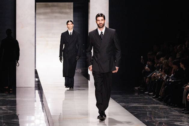 News - Dolce & Gabbana - Runway - Milan Fashion Week - Menswear Fall Winter 2026-2027 A model walks the runway during the Dolce &amp; Gabbana Fall Winter 2026 2027 menswear show at Milan Men s Fashion Week, on January 17, 2026, in Milan, Italy. Photo by Cinzia Camela. Milan Metropol Italy Copyright: xCinziaxCamelax xLiveMediax LPN_2242064