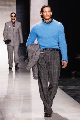 News - Dolce & Gabbana - Runway - Milan Fashion Week - Menswear Fall Winter 2026-2027 A model walks the runway during the Dolce &amp; Gabbana Fall Winter 2026 2027 menswear show at Milan Men s Fashion Week, on January 17, 2026, in Milan, Italy. Photo by Cinzia Camela. Milan Metropol Italy Copyright: xCinziaxCamelax xLiveMediax LPN_2242123