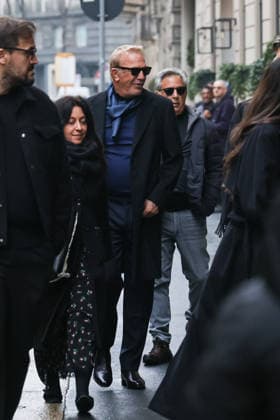 Milan, Celebrity Sightings During Milan Fashion Week Menswear Fall Winter 2026 2027 - Men s Fashion, Fall Winter 2026 2027. Pictured: Kevin Costner (Actor) walking down the street on his way to the Brioni presentation.  Copyright: xAlessandroxBremecx xipa-agency.netx xx IPA_Agency_IPA70204404