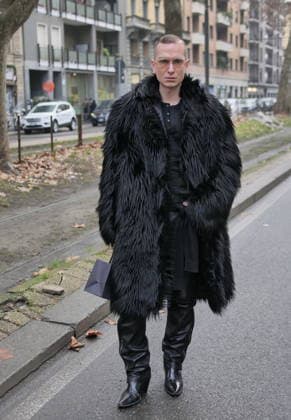 Milan, Milan Men s Fashion Week: Fall Winter 2026 2027 - Men s Fashion, Fall Winter 2026.- DOLCE & GABBANA fashion show- In the photo Guest  Copyright: xLucaxPontix xipa-agency.netx xLucaPonti IpaAgencyx IPA_Agency_IPA70215171