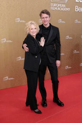 Liv Ullmann with son Halfdan Ullmann Tondel at the presentation of the 38 European Film Awards 2026 at the Haus der Kulturen der Welt Berlin, 17 01 2026 Foto:xS.xGabschx xFuturexImagex efa_6183