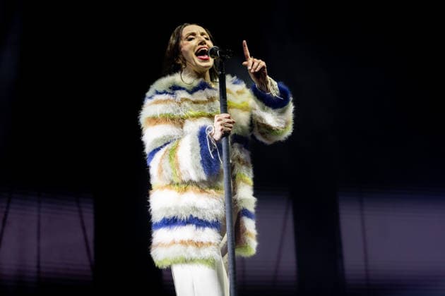 Luz Casal concert at the Movistar Arena The singer Luz Casal during a performance at the Movistar Arena, on January 17, 2026, in Madrid Spain The soloist Luz Casal offers a concert within the programming of the Inverfest 2026 festival on the occasion of the release of her latest album, Me voy a permitir, which went on sale in November 2025 17 JANUARY 2026 CONCERT LUZ CASAL MUSIC SINGER CONCERT Madrid Madrid Madrid Spain  Copyright: xRicardoxRubiox 7227016