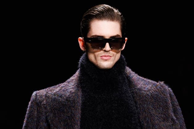 News - Dolce & Gabbana - Runway - Milan Fashion Week - Menswear Fall Winter 2026-2027 A model walks the runway during the Dolce &amp; Gabbana Fall Winter 2026 2027 menswear show at Milan Men s Fashion Week, on January 17, 2026, in Milan, Italy. Photo by Cinzia Camela. Milan Metropol Italy Copyright: xCinziaxCamelax xLiveMediax LPN_2242603