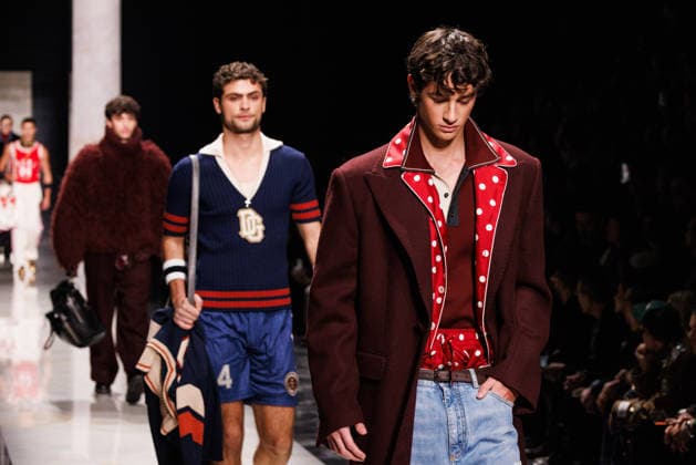 News - Dolce & Gabbana - Runway - Milan Fashion Week - Menswear Fall Winter 2026-2027 A model walks the runway during the Dolce &amp; Gabbana Fall Winter 2026 2027 menswear show at Milan Men s Fashion Week, on January 17, 2026, in Milan, Italy. Photo by Cinzia Camela. Milan Metropol Italy Copyright: xCinziaxCamelax xLiveMediax LPN_2243586