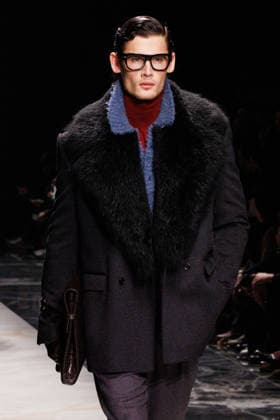News - Dolce & Gabbana - Runway - Milan Fashion Week - Menswear Fall Winter 2026-2027 A model walks the runway during the Dolce &amp; Gabbana Fall Winter 2026 2027 menswear show at Milan Men s Fashion Week, on January 17, 2026, in Milan, Italy. Photo by Cinzia Camela. Milan Metropol Italy Copyright: xCinziaxCamelax xLiveMediax LPN_2243600