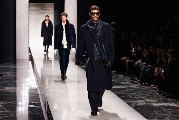 News - Dolce & Gabbana - Runway - Milan Fashion Week - Menswear Fall Winter 2026-2027 A model walks the runway during the Dolce &amp; Gabbana Fall Winter 2026 2027 menswear show at Milan Men s Fashion Week, on January 17, 2026, in Milan, Italy. Photo by Cinzia Camela. Milan Metropol Italy Copyright: xCinziaxCamelax xLiveMediax LPN_2243626