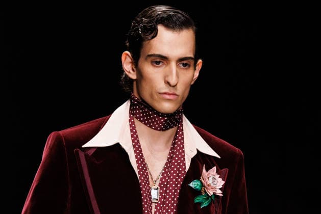 News - Dolce & Gabbana - Runway - Milan Fashion Week - Menswear Fall Winter 2026-2027 A model walks the runway during the Dolce &amp; Gabbana Fall Winter 2026 2027 menswear show at Milan Men s Fashion Week, on January 17, 2026, in Milan, Italy. Photo by Cinzia Camela. Milan Metropol Italy Copyright: xCinziaxCamelax xLiveMediax LPN_2243653