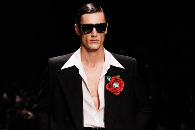 News - Dolce & Gabbana - Runway - Milan Fashion Week - Menswear Fall Winter 2026-2027 A model walks the runway during the Dolce &amp; Gabbana Fall Winter 2026 2027 menswear show at Milan Men s Fashion Week, on January 17, 2026, in Milan, Italy. Photo by Cinzia Camela. Milan Metropol Italy Copyright: xCinziaxCamelax xLiveMediax LPN_2243679