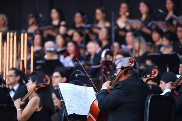 Santiago January 17, 2026 At the National Stadium, the National Symphony Orchestra of Chile and the Symphonic Choir of the University of Chile present the concert, Carmina Burana Jonnathan Oyarzun Aton Chile, Santiago Chile Aton Chile Aton 1118931  Copyright: JONNATHANxOYARZUN ATONxCHILE