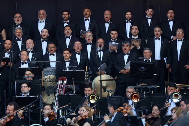 Santiago January 17, 2026 At the National Stadium, the National Symphony Orchestra of Chile and the Symphonic Choir of the University of Chile present the concert, Carmina Burana Jonnathan Oyarzun Aton Chile, Santiago Chile Aton 1118952  Copyright: JONNATHANxOYARZUN ATONxCHILE