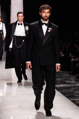 News - Dolce & Gabbana - Runway - Milan Fashion Week - Menswear Fall Winter 2026-2027 A model walks the runway during the Dolce &amp; Gabbana Fall Winter 2026 2027 menswear show at Milan Men s Fashion Week, on January 17, 2026, in Milan, Italy. Photo by Cinzia Camela. Milan Metropol Italy Copyright: xCinziaxCamelax xLiveMediax LPN_2243774