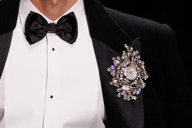 News - Dolce & Gabbana - Runway - Milan Fashion Week - Menswear Fall Winter 2026-2027 A model (detail) walks the runway during the Dolce &amp; Gabbana Fall Winter 2026 2027 menswear show at Milan Men s Fashion Week, on January 17, 2026, in Milan, Italy. Photo by Cinzia Camela. Milan Metropol Italy Copyright: xCinziaxCamelax xLiveMediax LPN_2243792