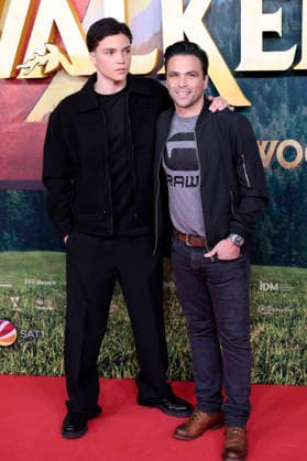 Emile Cherif with guest at the premiere of the movie Woodwalkers 2 at Cinedom Cologne, 17 01 2026 Foto:xR.xSchmiegeltx xFuturexImagex woodwalkers_6023