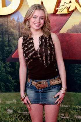 Lara Amelie Rosa at the premiere of the movie Woodwalkers 2 at Cinedom Cologne, 17 01 2026 Foto:xR.xSchmiegeltx xFuturexImagex woodwalkers_6040