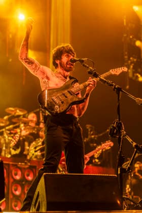 Biffy Clyro perform at Co-Op Live Simon Neil of Biffy Clyro performs at Co-Op Live, Manchester, England, 17th January 2026, Credit:Mike Gray Avalon  Copyright: xMikexGrayx xAvalonx 1066925216