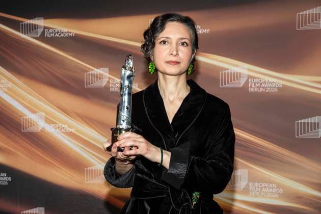 abb Sara Rajaei winner of the film award as a guest on the red carpet at the gala of the European Film Awards 2026 European Film Awards 2026 at the Haus der Kulturen der Welt on 17 01 2026 in Berlin Berlin Germany
