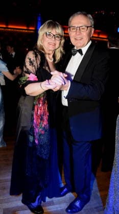Dr. Evelyne Menges CSU Stadtraetin Reiner Roesch Munich 17 01 2026 Paulaner am Nockherberg Muenchner Gschichten Schwarzweiss Ball Foto Muenchen