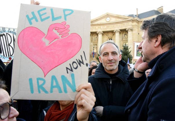 Protest March In Solidarity With Iranian People - Paris Raphael Glucksmann and Yannick Jadot during demonstration against Iranian regime repression in Paris, France on January 17, 2026. The march called to show rejection of the repression suffered by the Iranian population after the recent popular protests in the country. The uprisings in Iran are the result of public discontent with the current situation in the country and against the Ayatollahs regime. Photo by Alain Apaydin ABACAPRESS Paris France  Copyright: xApaydinxAlain ABACAx