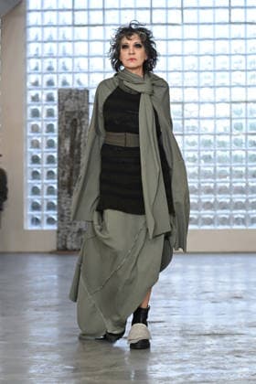 Milan, Milan Men s Fashion Week: Fall Winter 2026 - Men s Fashion, Fall Winter 2026 - Simon Cracker fashion show. Fashion show photo: model  Copyright: xSimonaxChiocciax xipa-agency.netx xFotosickix IPA_Agency_IPA70242945