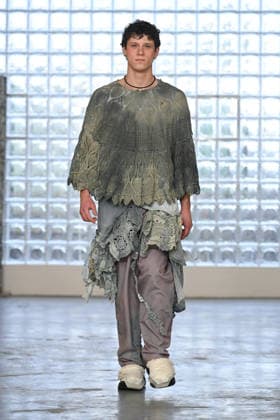 Milan, Milan Men s Fashion Week: Fall Winter 2026 - Men s Fashion, Fall Winter 2026 - Simon Cracker fashion show. Fashion show photo: model  Copyright: xSimonaxChiocciax xipa-agency.netx xFotosickix IPA_Agency_IPA70243052