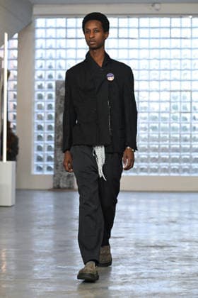 Milan, Milan Men s Fashion Week: Fall Winter 2026 - Men s Fashion, Fall Winter 2026 - Simon Cracker fashion show. Fashion show photo: model  Copyright: xSimonaxChiocciax xipa-agency.netx xFotosickix IPA_Agency_IPA70243039
