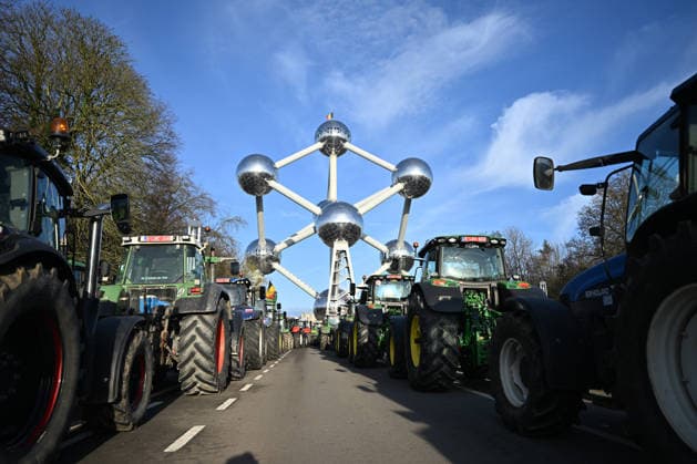 Farmers in Brussels protest against the EU-Mercosur Trade Agreement BRUSSELS, BELGIUM - JANUARY 18: Farmers with their tractors stage a protest against the European Union (EU)-Mercosur Trade Agreement as they gather in front of the Atomium responding to a call from Belgian agricultural unions in Brussels, Belgium on January 18, 2026. Dursun Aydemir Anadolu Brussels Belgium. Editorial use only. Please get in touch for any other usage.  Copyright: x2026xAnadoluxDursunxAydemirx